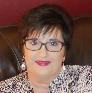 Meet your Posher, Suzanne